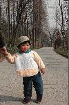 Filename=春游.JPG
Filesize=60KiB
Dimensions=396x599
Date added=Feb 15, 2004 春游.JPG